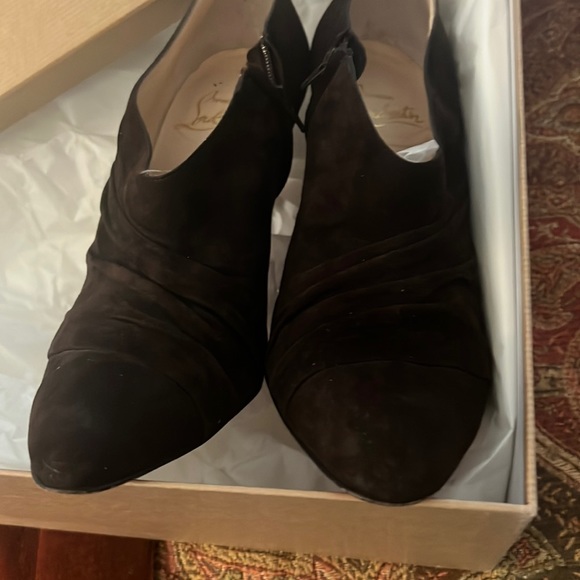 Authenticated Louboutin  booties - Picture 4 of 12